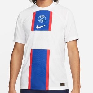 Nike PSG authentic “match-made.” Men’s medium. Excellent used condition.